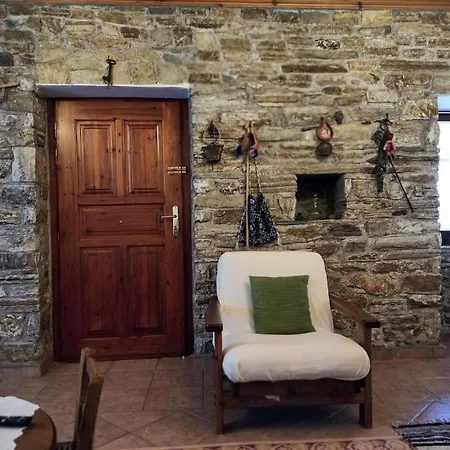 Magnolia Traditional Stone House In * Vamvakou